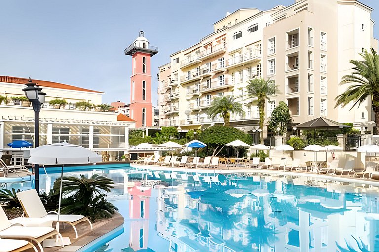 Estúdio Vista Piscina-ILCampanário-Jurerê Interna.