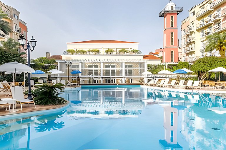 Estúdio Vista Piscina-ILCampanário-Jurerê Interna.