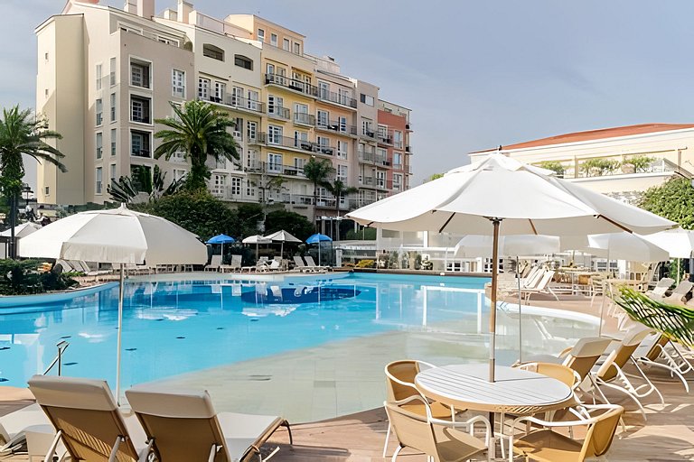 Estúdio Vista Piscina-ILCampanário-Jurerê Interna.