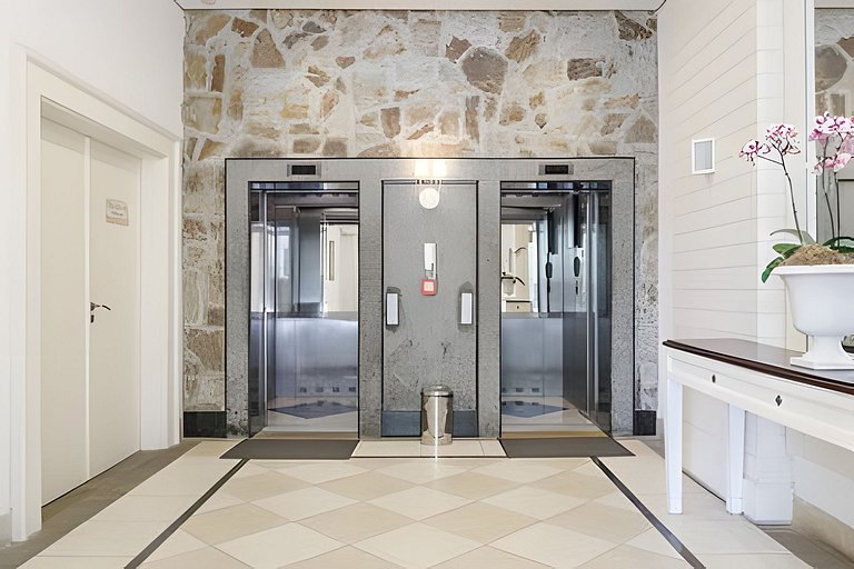 Estúdio Vista Piscina-ILCampanário-Jurerê Interna.