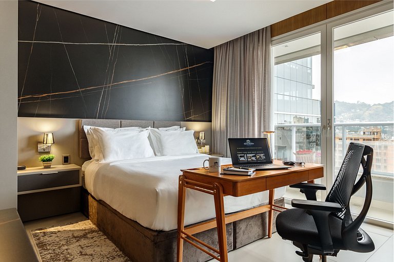 @Milano Premium Studios II