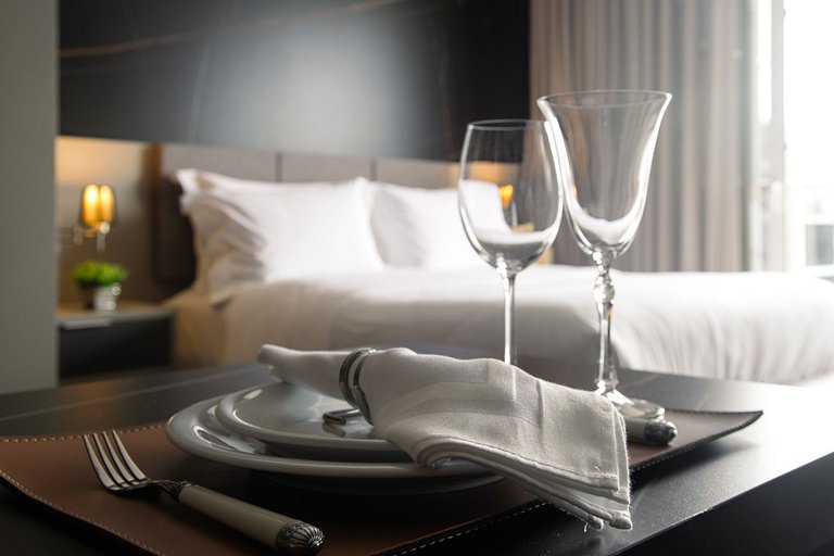 @Milano Premium Studios II