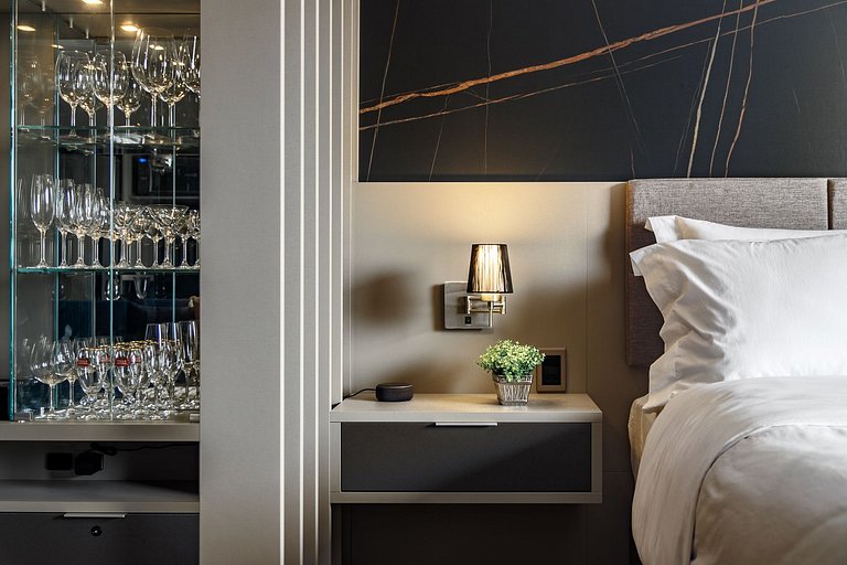 @Milano Premium Studios II