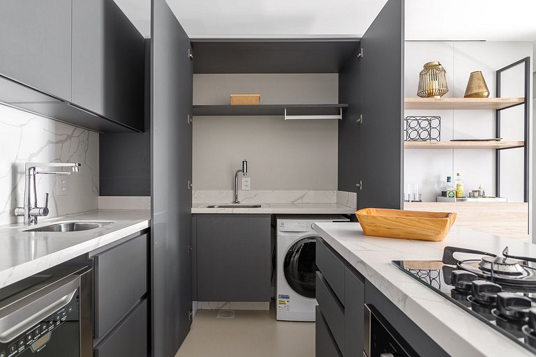 Apto 2 Quartos com Sacada Ed.Jardim Milano