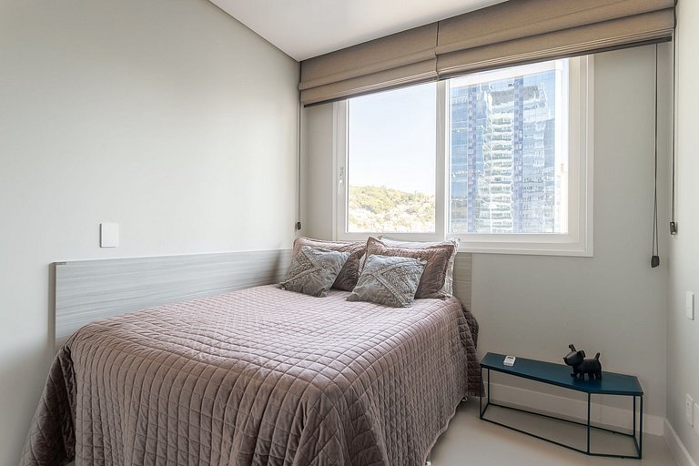 Apto 2 Quartos com Sacada Ed.Jardim Milano