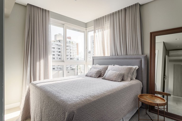 Apto 2 Quartos com Sacada Ed.Jardim Milano