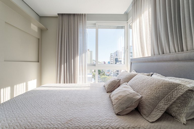 Apto 2 Quartos com Sacada Ed.Jardim Milano