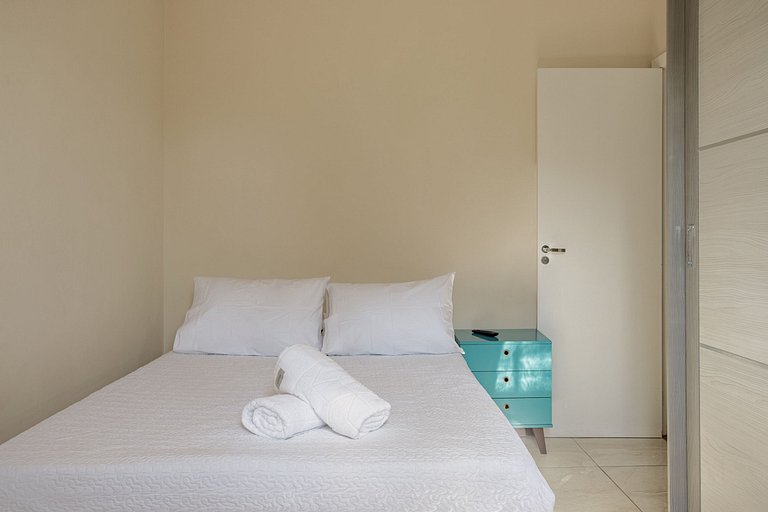 Apto São José Prox. Shopping Itaguaçu/Continente