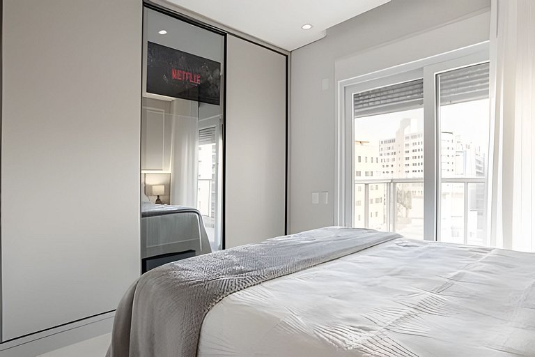 Elegante apto Região Central Florianópolis/SC