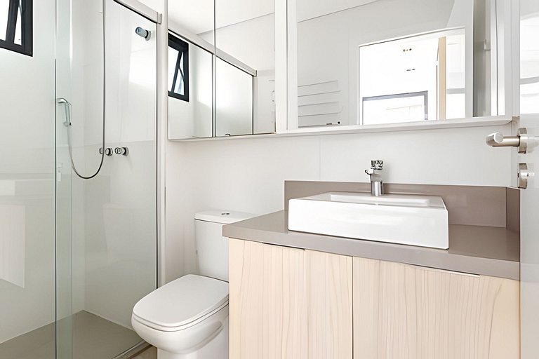 Apto próximo ao shopping Beira Mar Florianópolis