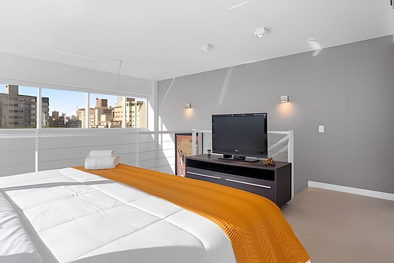 Loft c/ Banheira_Cama King_Região Central Floripa