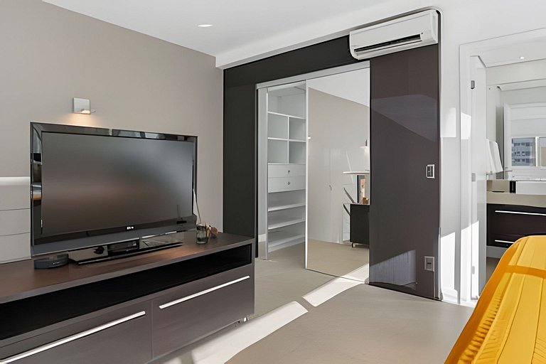 Loft c/ Banheira_Cama King_Região Central Floripa