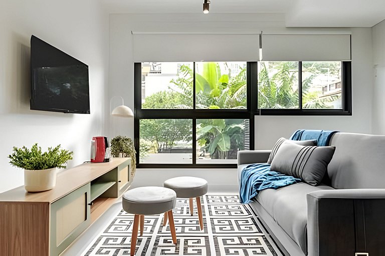 Apto 02_200 metros Av. Mauro Ramos/Prox. IFSC