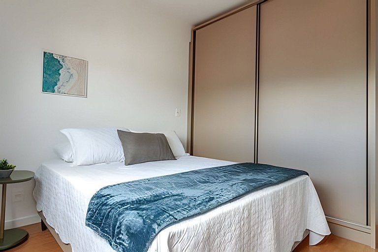 Apto 04_200 metros Av. Mauro Ramos/Prox. IFSC