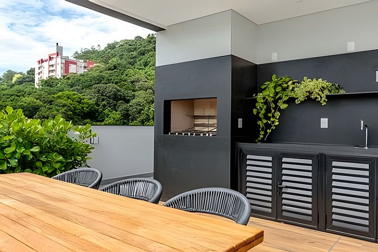 Apto 04_200 metros Av. Mauro Ramos/Prox. IFSC